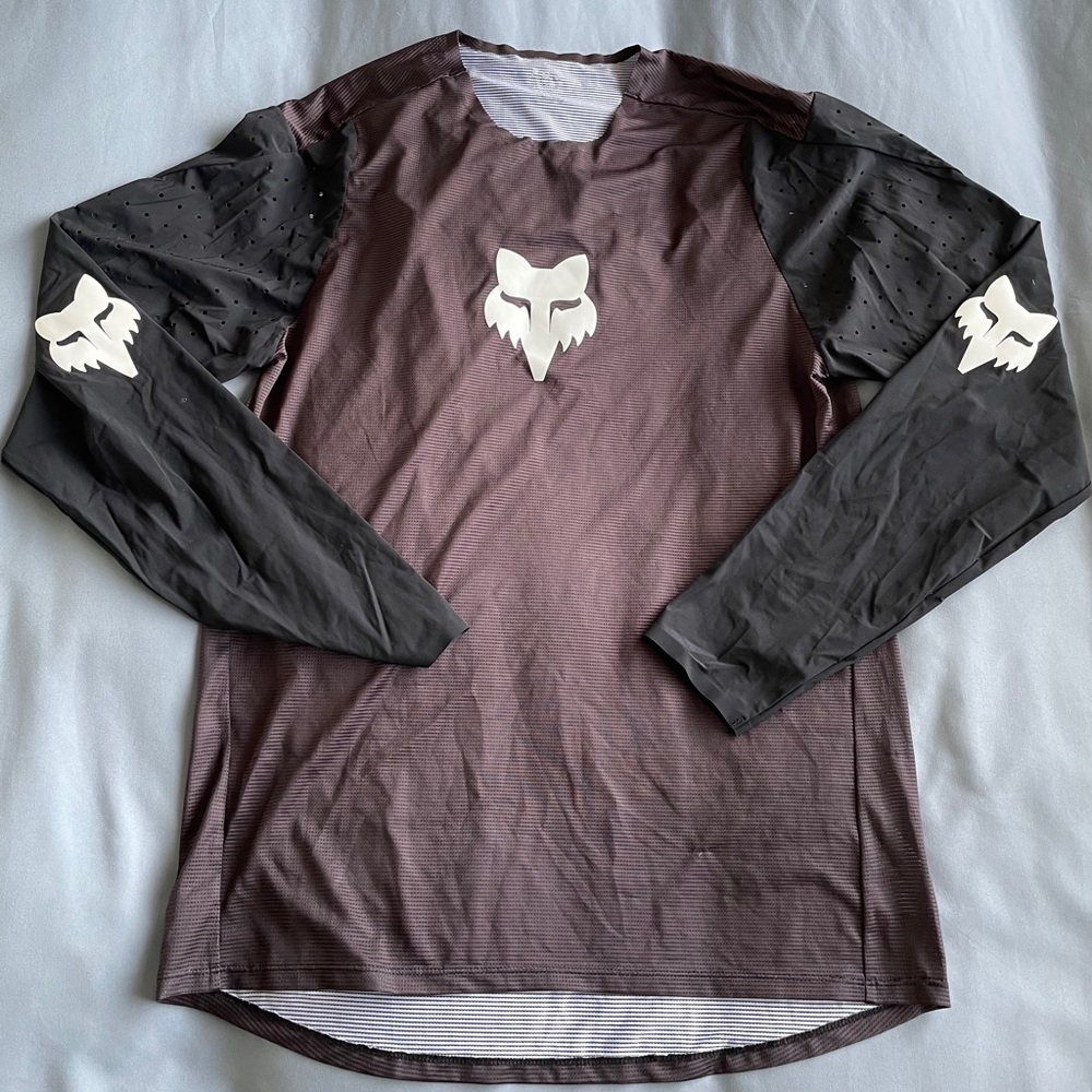 Fox Racing mountain bike jersey and pants